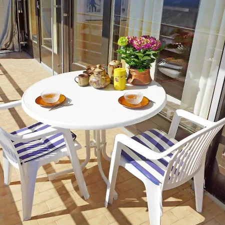 Jeanne D'arc Apt- H-58 By Interhome 크란스몬타나