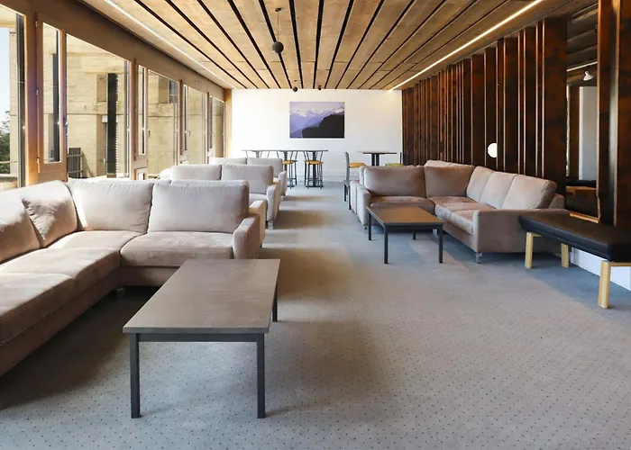 Daire Jeanne D'arc Apt- H-58 By Interhome Crans-Montana
